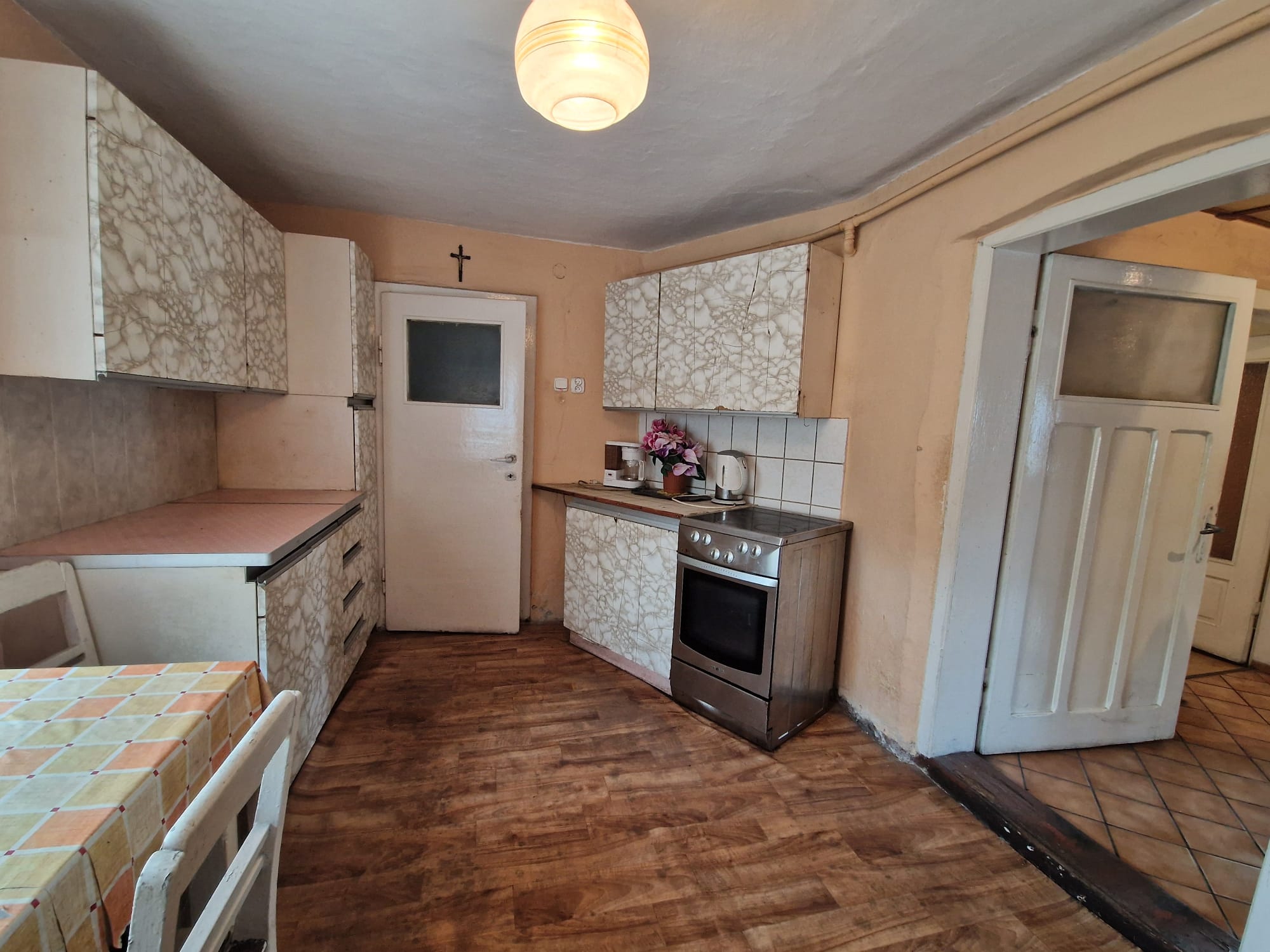 Dom z zabudowaniami gospodarczymi w Kadłubie Turawskim | blisko lasów | Działka 1 538 m²