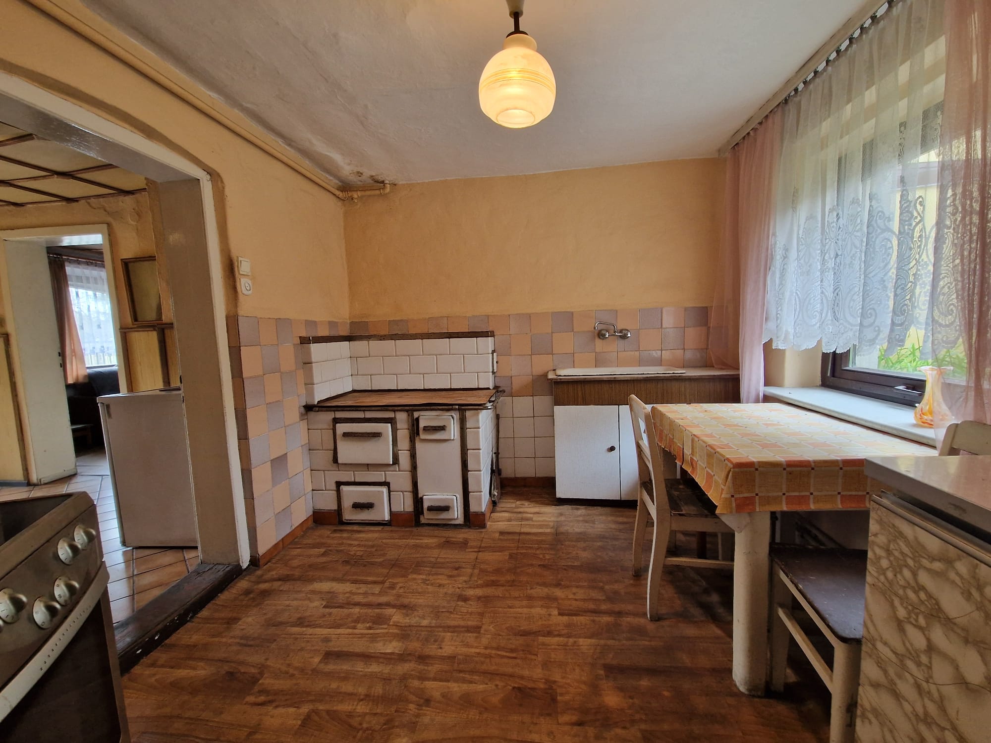 Dom z zabudowaniami gospodarczymi w Kadłubie Turawskim | blisko lasów | Działka 1 538 m²